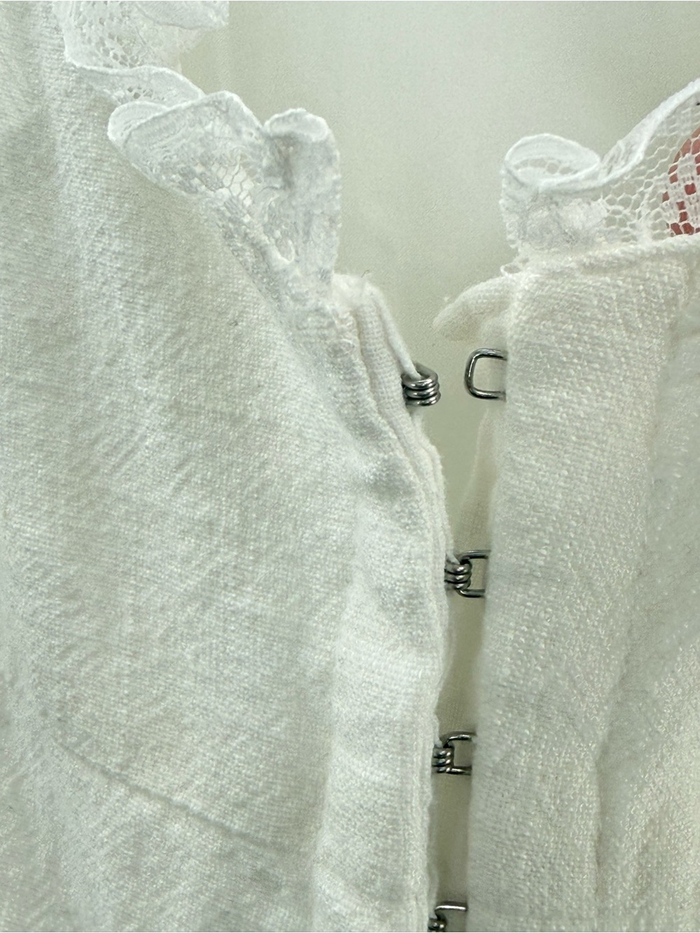 West of Melrose White Lace Ruffle Milkmaid Bridgerton Cottagecore Corset Top M - Picture 5 of 8